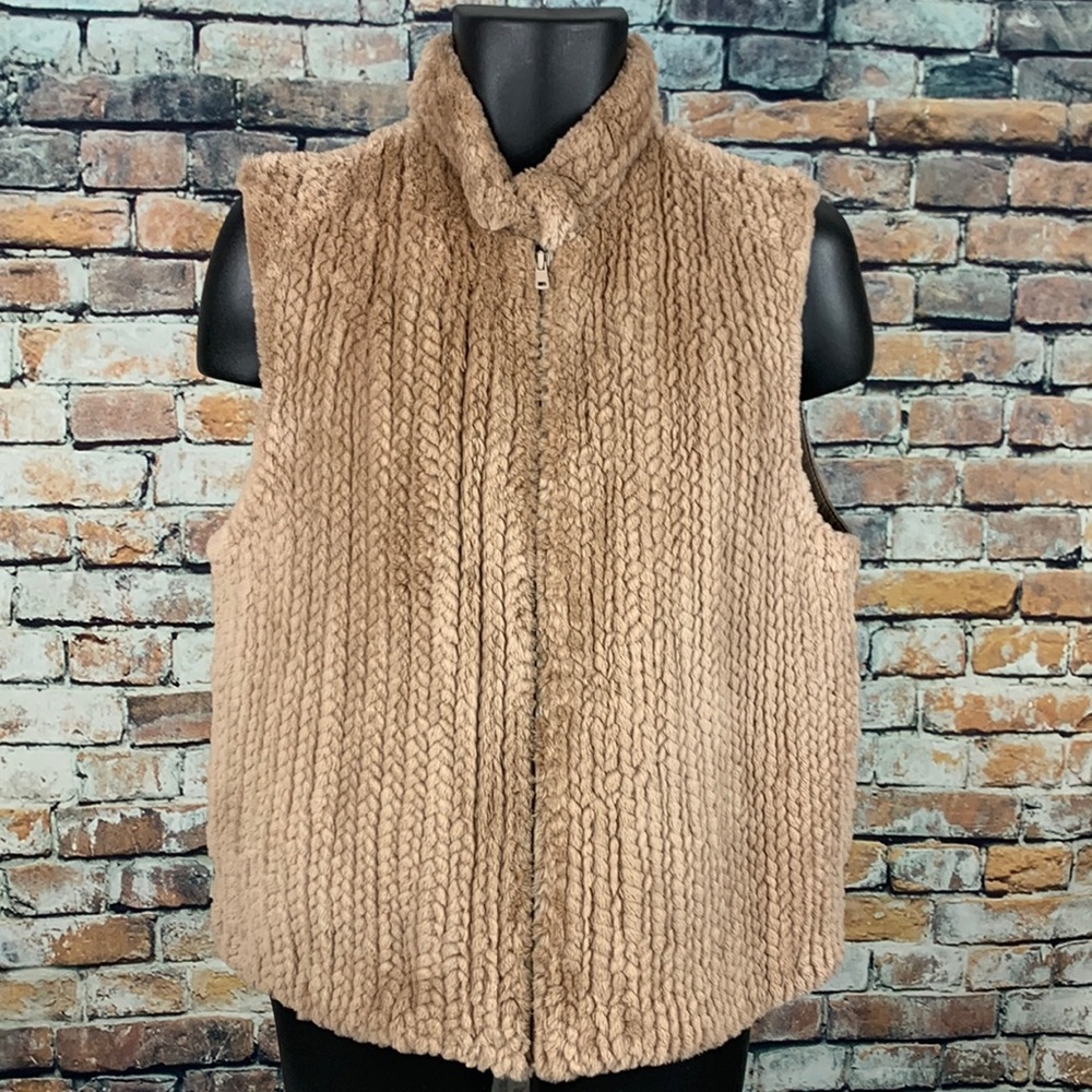 Henig Furs mink knitted fur front vest size Medium